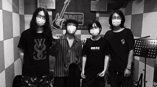 ファイル:Yinligeqian 11.jpg