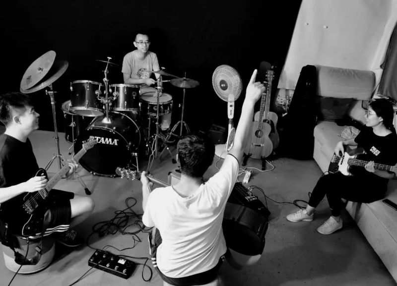 ファイル:Jiechuqingnian 13.jpg