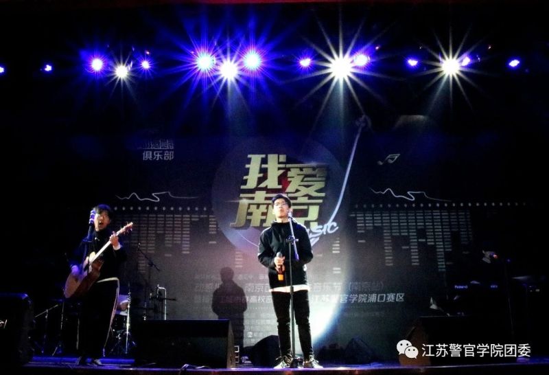 ファイル:7yue4fen 11.jpg