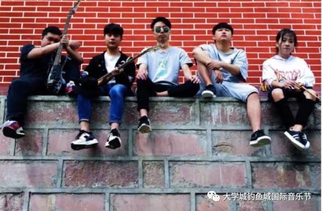 ファイル:Lengsechenmo 11.jpg