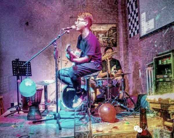 ファイル:Liyingchuanhepengyoumen 11.jpg