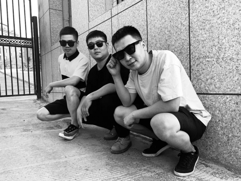 ファイル:Mot 11.jpg