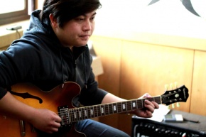 Lijing(guitar) 11.jpg