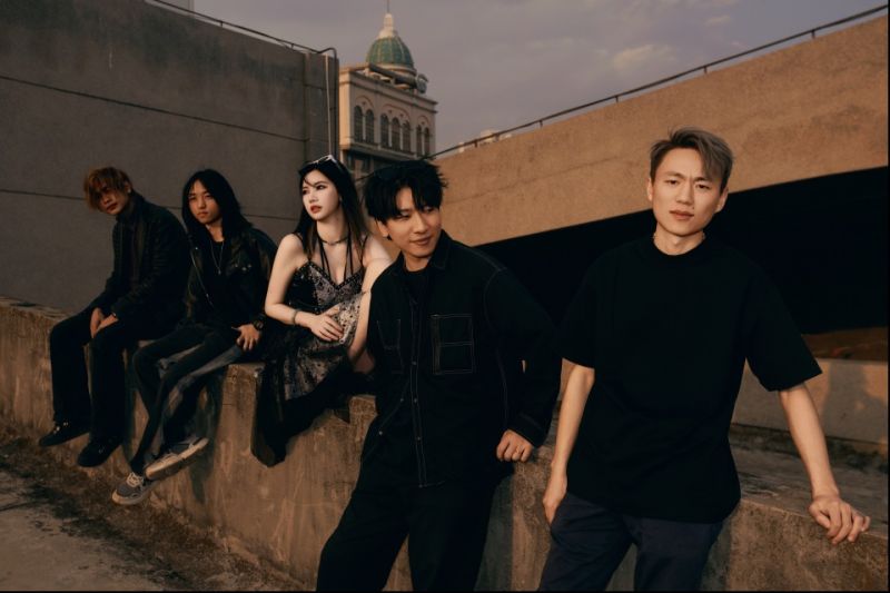 ファイル:Ladyjoker 11.jpg