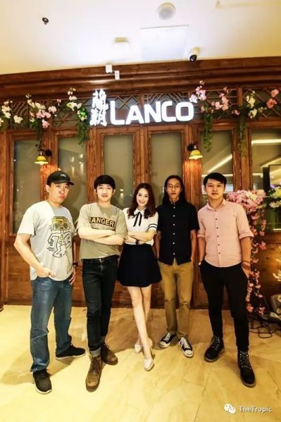 ファイル:Thetropic 12.jpg