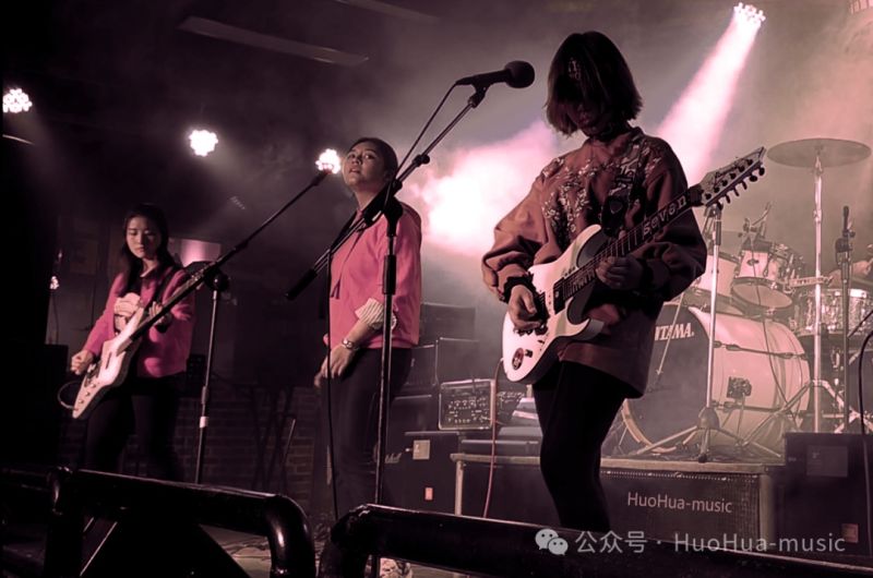 ファイル:Nvhanzi 11.jpg