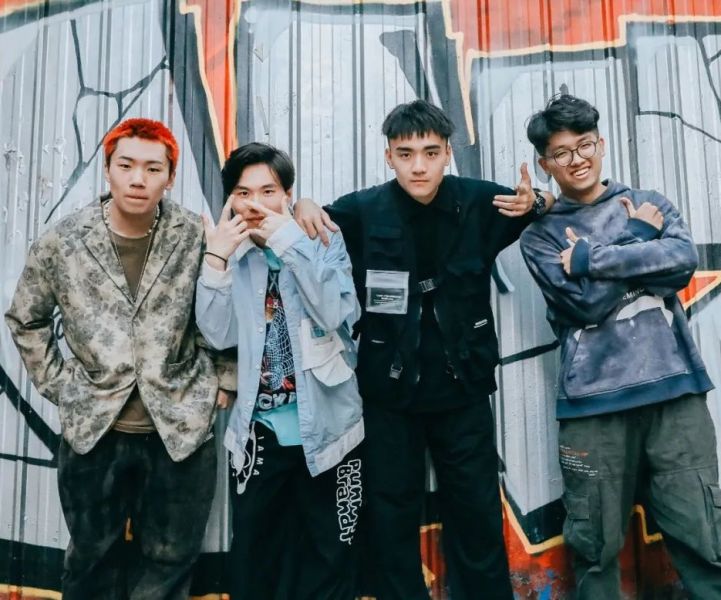 ファイル:Skr 11.jpg