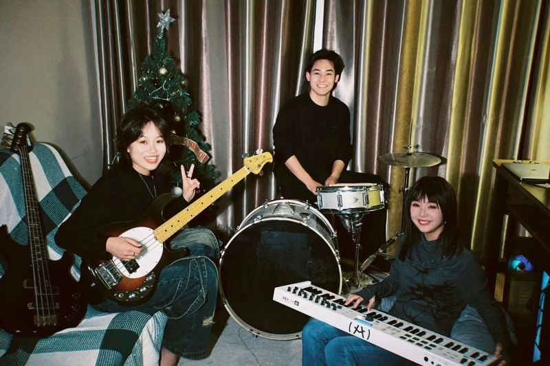 ファイル:Anselunkuo 11.jpg