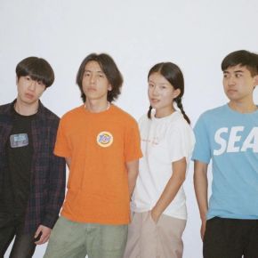 Schoolgirlbyebye 12.jpg