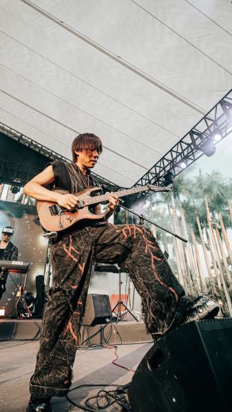 ファイル:Liangjianfei 11.jpg