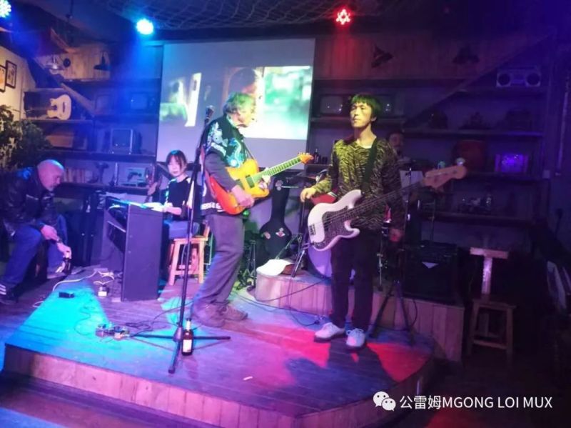 ファイル:Yawang 11.jpg