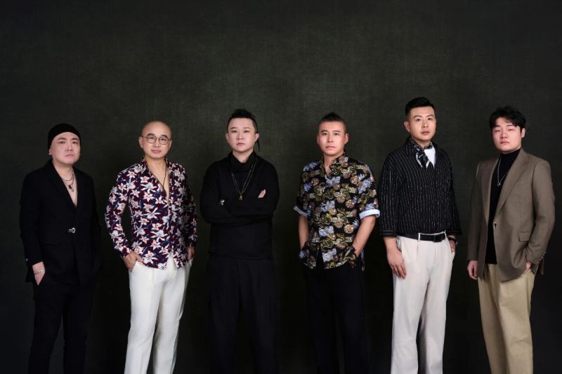 ファイル:Shijianxingzou 11.jpg